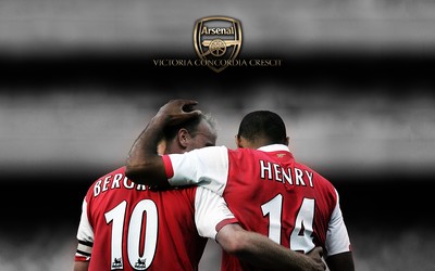 绿茵体育讨论-比利时门神库尔图瓦考虑手术